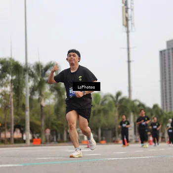 Runner Photo 5396867