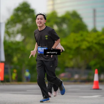 Runner Photo 5399991
