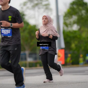 Runner Photo 5400005