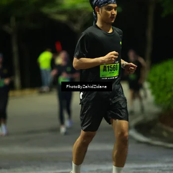 Runner Photo 5400010