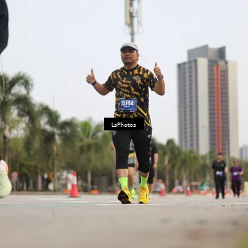 Runner Photo 5400123