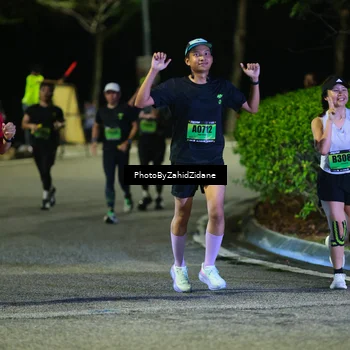 Runner Photo 5400200