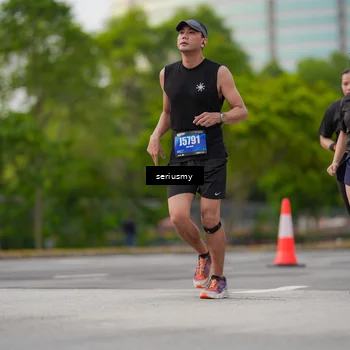 Runner Photo 5400400