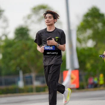Runner Photo 5400545