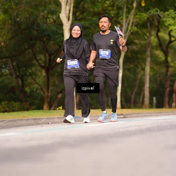Runner Photo 5400800