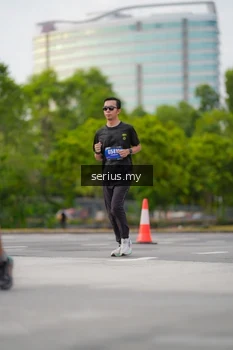 Runner Photo 5402235