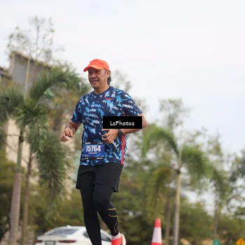 Runner Photo 5403282