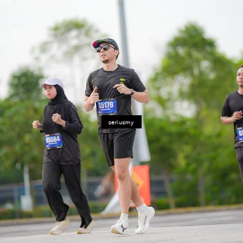 Runner Photo 5403776