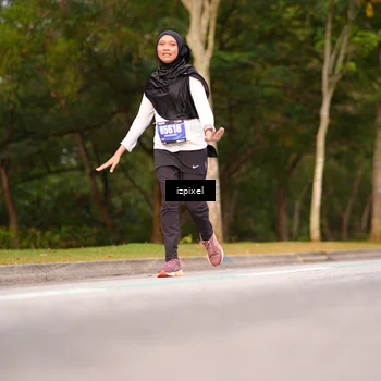 Runner Photo 5404034