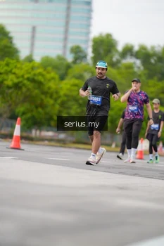 Runner Photo 5404310