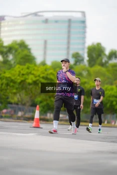 Runner Photo 5404335