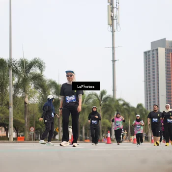 Runner Photo 5405357