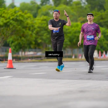 Runner Photo 5405570