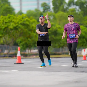 Runner Photo 5405574