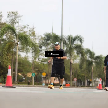 Runner Photo 5406010