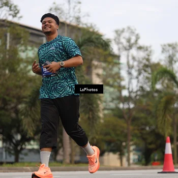 Runner Photo 5407422
