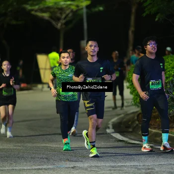 Runner Photo 5408030