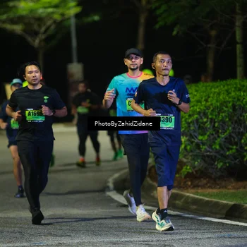 Runner Photo 5408080