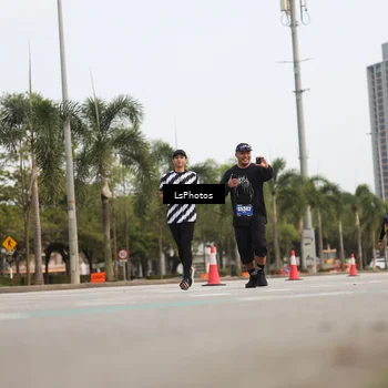 Runner Photo 5408357