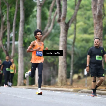Runner Photo 5410455