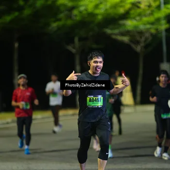 Runner Photo 5411000