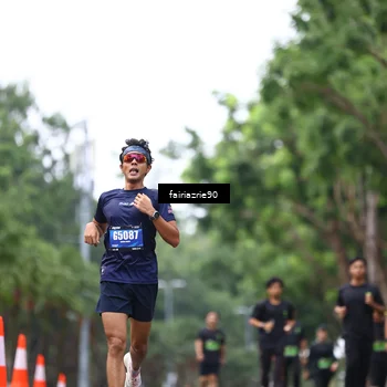 Runner Photo 5411059
