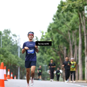 Runner Photo 5411065