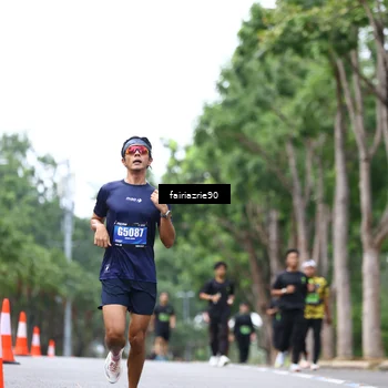 Runner Photo 5411074