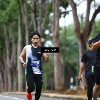 Runner Photo 5411084