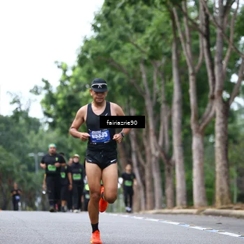 Runner Photo 5411104