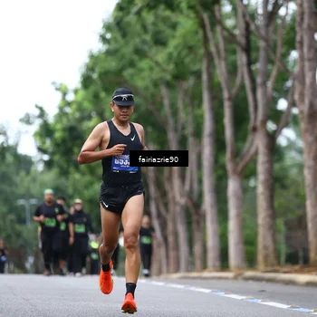 Runner Photo 5411121