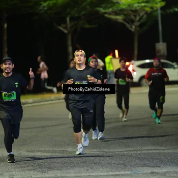 Runner Photo 5411150