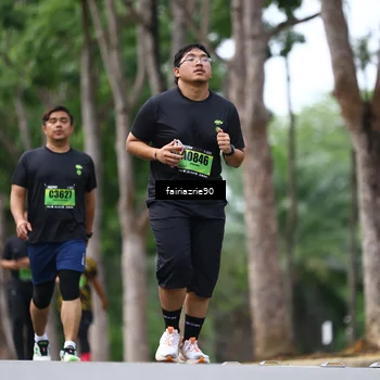 Runner Photo 5411200