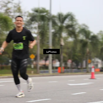 Runner Photo 5411303