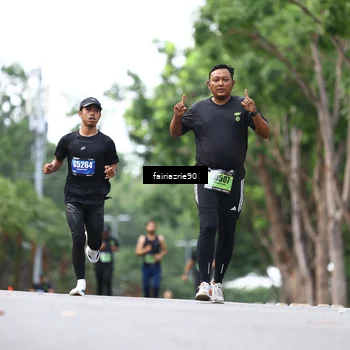 Runner Photo 5411772