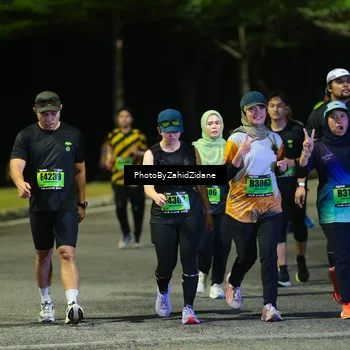 Runner Photo 5412000