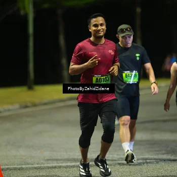 Runner Photo 5412012