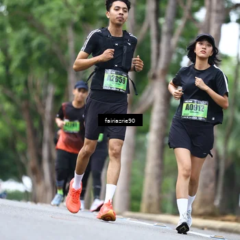Runner Photo 5412013