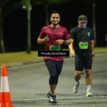 Runner Photo 5412018