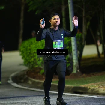 Runner Photo 5412074