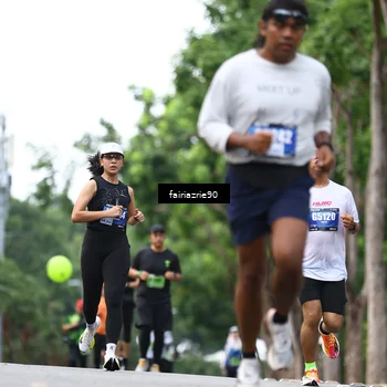 Runner Photo 5412075