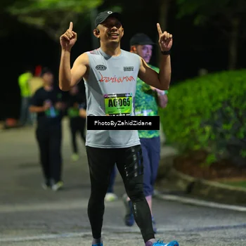 Runner Photo 5412083