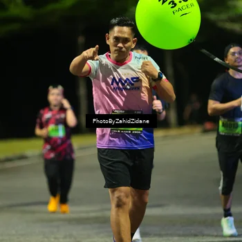 Runner Photo 5412293