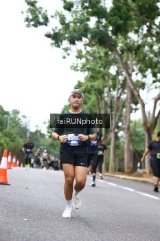 Runner Photo 5412633
