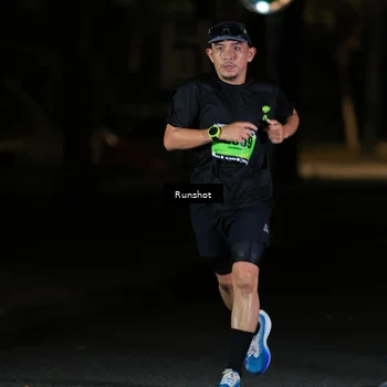 Runner Photo 5414011