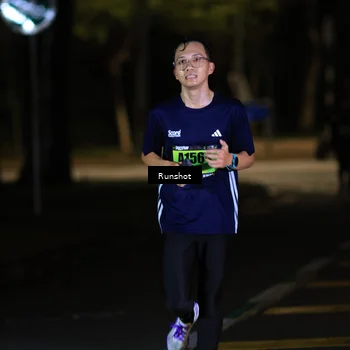 Runner Photo 5414235