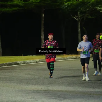 Runner Photo 5414456
