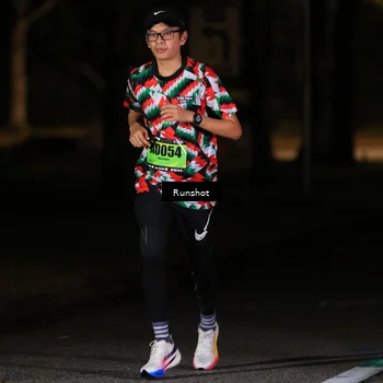 Runner Photo 5415003
