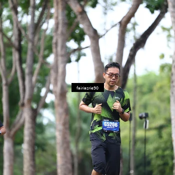 Runner Photo 5415034