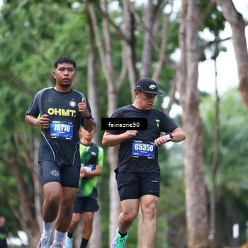 Runner Photo 5415060
